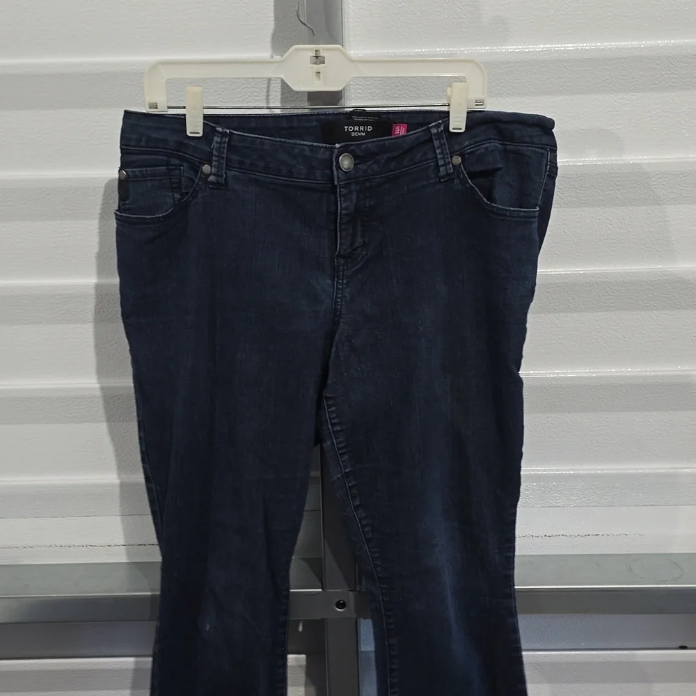 Torrid‎ Womens Blue Jeans Size 14R